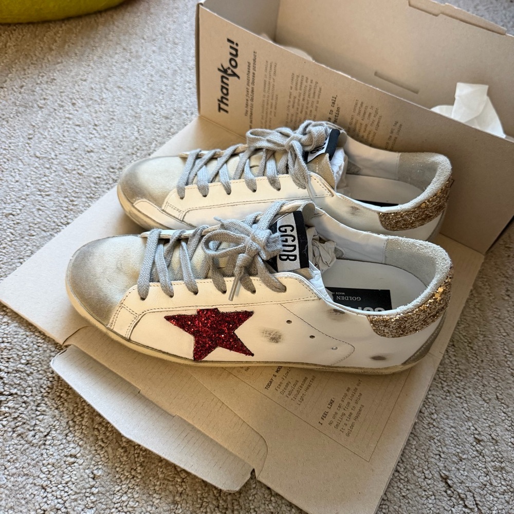 Golden Goose GGDB Superstar Red Glitter Star Gold Sneakers Sz 38 US 8 Women’s